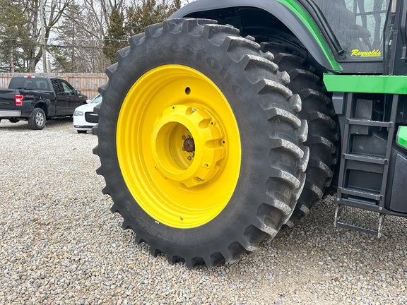 2022 John Deere 8R 280 Tractor