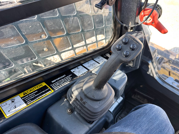 2020 John Deere 330G Skid Steer Loader