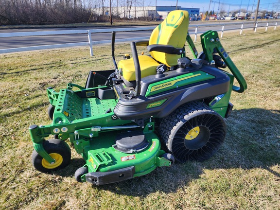 2025 John Deere Z950M Mower/Zero Turn