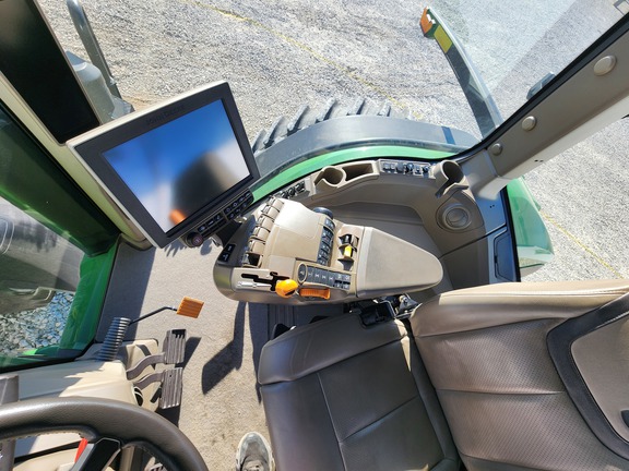 2023 John Deere 8R 280 Tractor