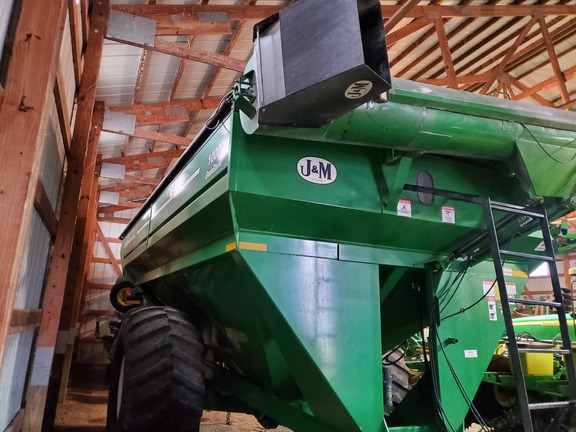 2010 J&M 1000 Grain Cart