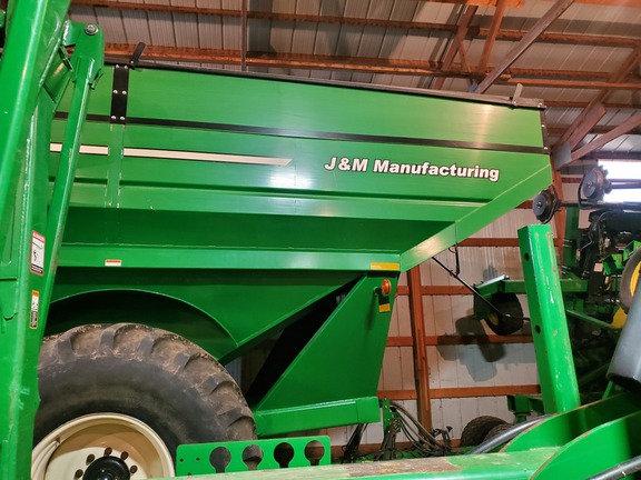 2010 J&M 1000 Grain Cart