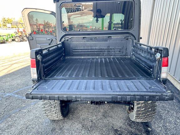 2024 John Deere XUV 835R ATV