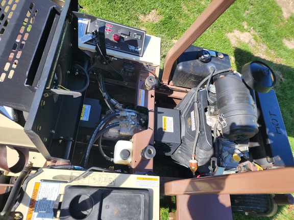 2017 Grasshopper 729 Mower/Zero Turn