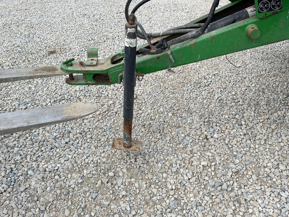 1997 John Deere 566 Baler/Round