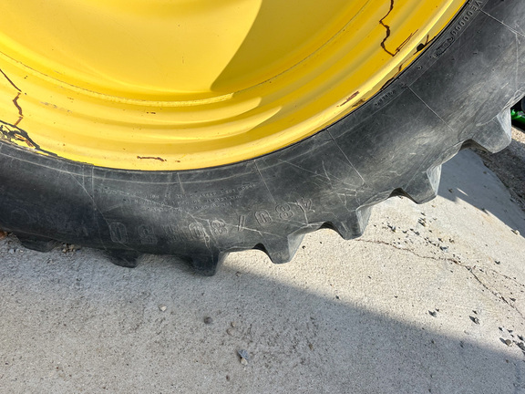 2013 John Deere 8360R Tractor