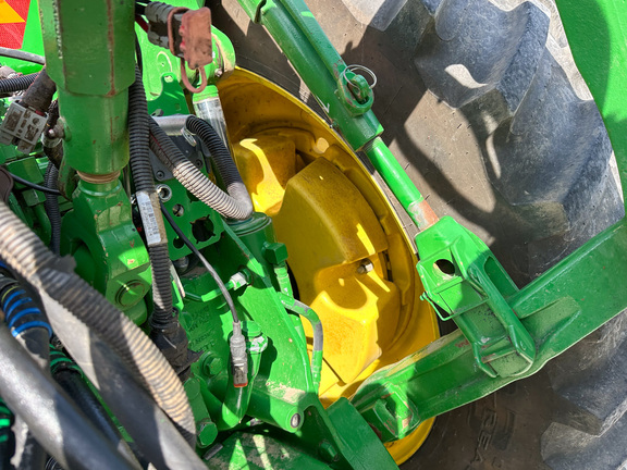 2013 John Deere 8360R Tractor