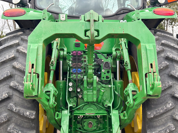 2013 John Deere 8360R Tractor