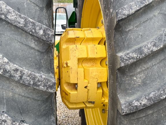 2013 John Deere 8360R Tractor