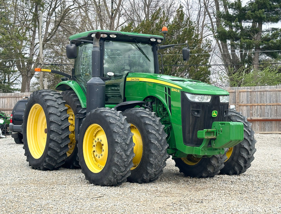2013 John Deere 8360R Tractor