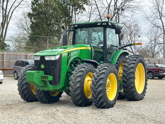 2013 John Deere 8360R Tractor