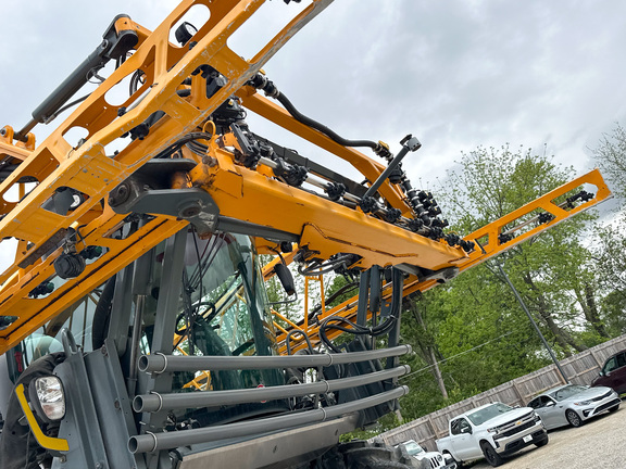 2021 Hagie STS16 Sprayer/High Clearance