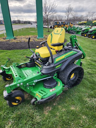 2023 John Deere Z930M Mower/Zero Turn