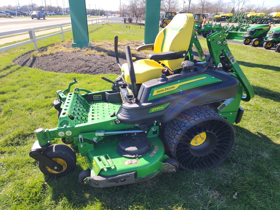 2023 John Deere Z930M Mower/Zero Turn