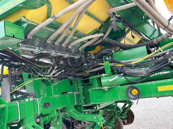 2024 John Deere 1775NT Planter