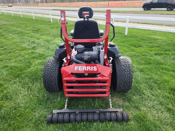 2024 Ferris ISX3300 Mower/Zero Turn