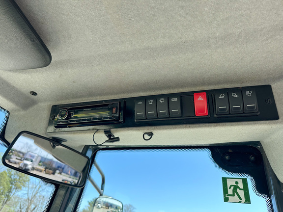 2018 John Deere 344L Compact Utility Loader