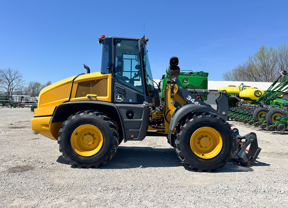 2018 John Deere 344L Compact Utility Loader