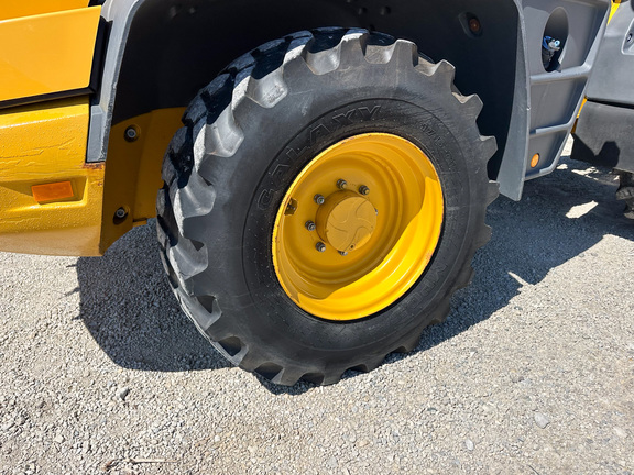 2018 John Deere 344L Compact Utility Loader