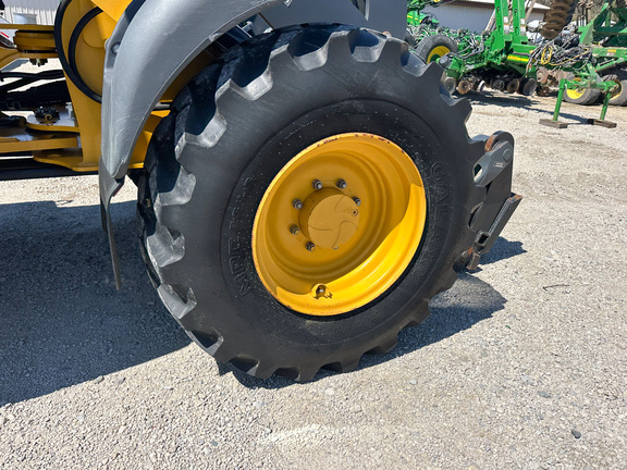 2018 John Deere 344L Compact Utility Loader