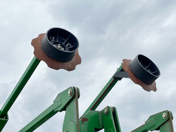 2013 John Deere 1790 Planter