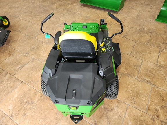 2026 John Deere Z370RS Mower/Zero Turn