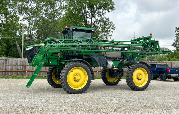 2015 John Deere R4030 Sprayer/High Clearance