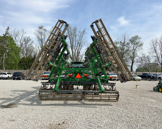 2013 John Deere 2720 Disk Ripper