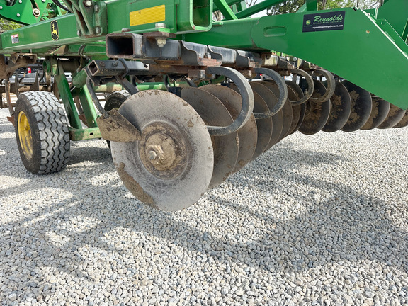 2013 John Deere 2720 Disk Ripper