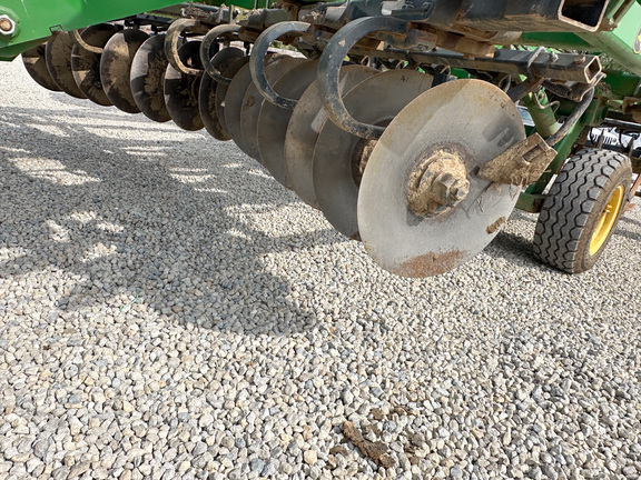 2013 John Deere 2720 Disk Ripper