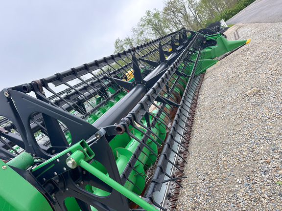 2011 John Deere 625F Header Combine