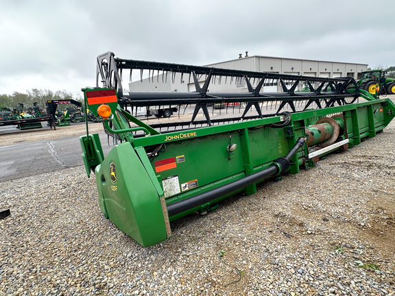 2011 John Deere 625F Header Combine