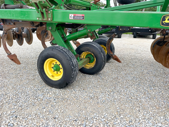 2009 John Deere 512 Disk Ripper