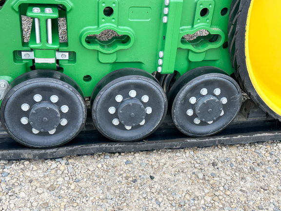 2021 John Deere 8RT 370 Tractor Rubber Track
