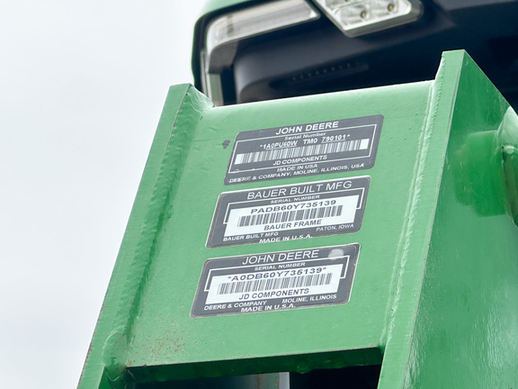 2010 John Deere DB60 Planter