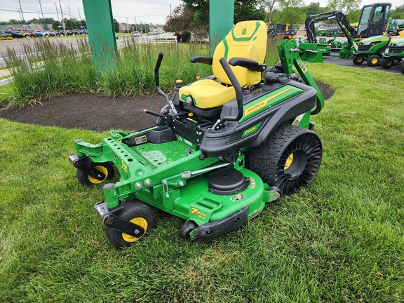 2023 John Deere Z930M Mower/Zero Turn