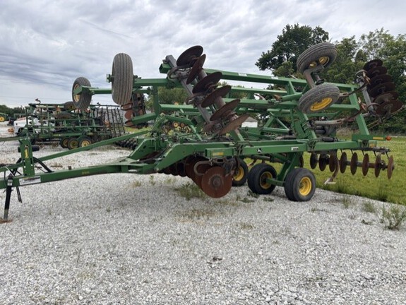 2007 John Deere 512 Disk Ripper
