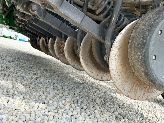 2012 John Deere 1990 Air Seeder