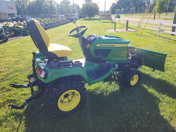 2025 John Deere X750 Garden Tractor