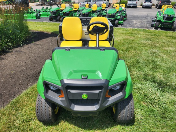 2025 John Deere GS ELECTRIC GATOR Vehicle