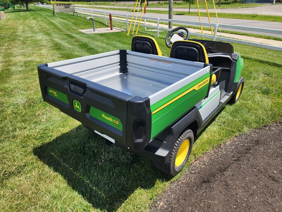 2025 John Deere GS ELECTRIC GATOR Vehicle
