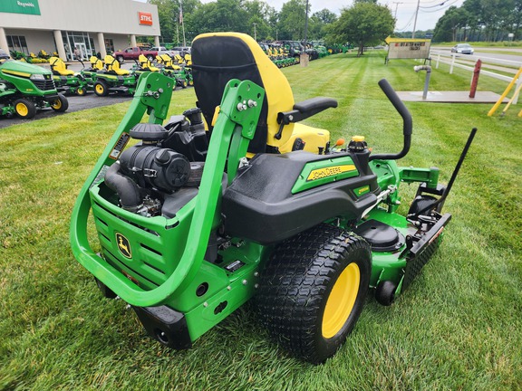 2021 John Deere Z950M Mower/Zero Turn