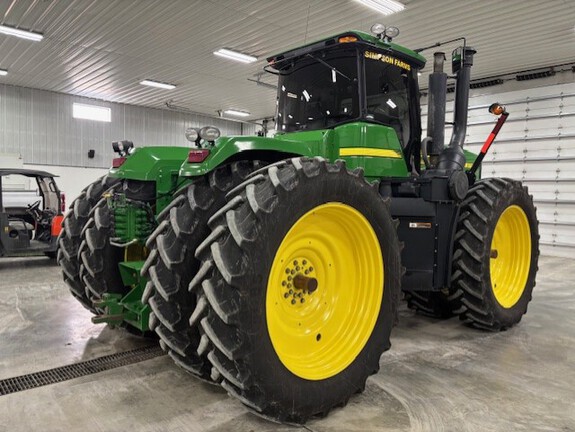 2007 John Deere 9220 Tractor 4WD