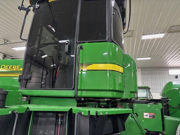 2007 John Deere 9220 Tractor 4WD