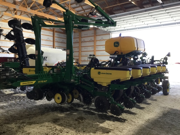 2025 John Deere 1775NT Planter