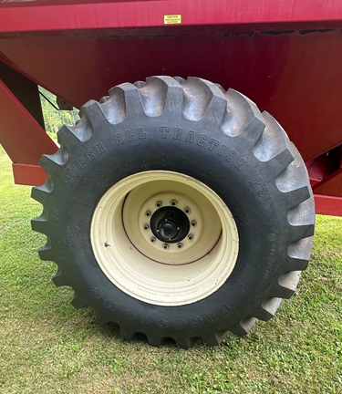 2008 J&M 750-14 Grain Cart