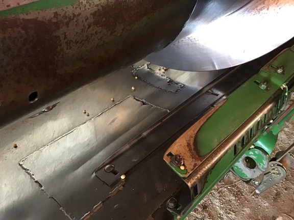 2005 John Deere 630F Header Combine