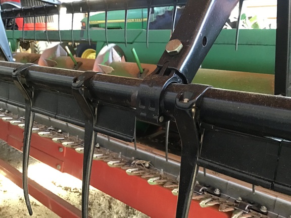 2005 John Deere 630F Header Combine