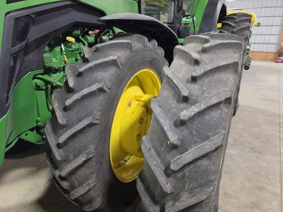 2022 John Deere 8R 340 Tractor