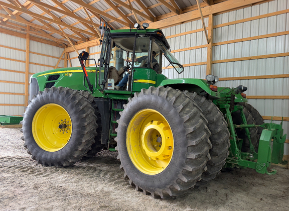 2009 John Deere 9230 Tractor 4WD